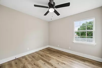 8635 Strathmore Drive, Dallas, TX 75238 - Photo 20