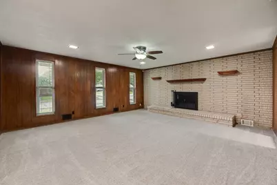 1817 Bardfield Avenue, Garland, TX 75041 - Photo 8