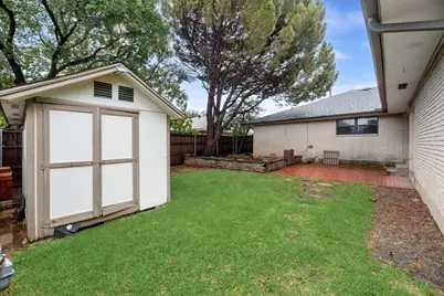 1817 Bardfield Avenue, Garland, TX 75041 - Photo 22