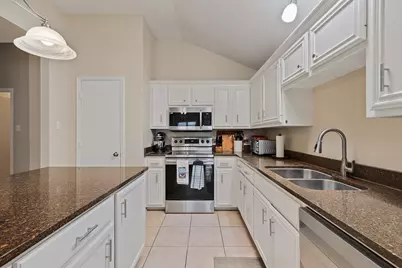 5508 Onyx Court, Arlington, TX 76017 - Photo 8