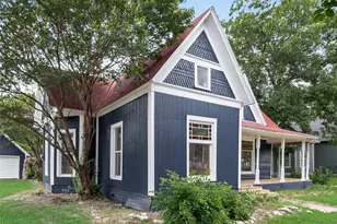 309 Poplar St, Italy, TX 76651 - Photo 1