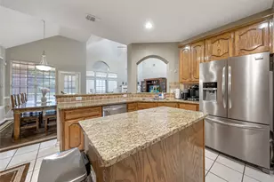 4703 Enchanted Bay Blvd, Arlington, TX 76016 - Photo 8