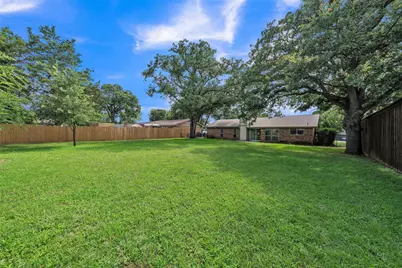 205 Mountain View Drive, Azle, TX 76020 - Photo 28