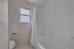 205 Mountain View Dr, Azle, TX 76020 - Photo 18