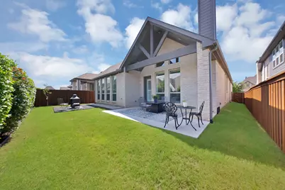 8260 Halifax, The Colony, TX 75056 - Photo 32
