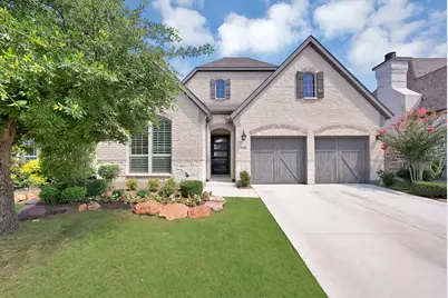 8260 Halifax, The Colony, TX 75056 - Photo 2