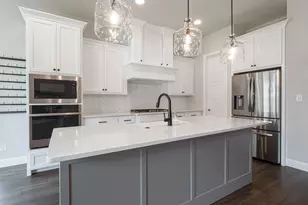 4412 La Roche Ave, Carrollton, TX 75010 - Photo 6