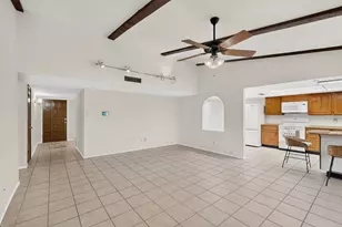 10254 Catalpa Rd, Dallas, TX 75243 - Photo 8