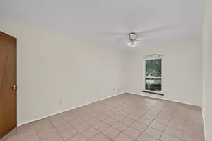 10254 Catalpa Rd, Dallas, TX 75243 - Photo 26