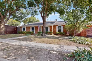 10254 Catalpa Rd, Dallas, TX 75243 - Photo 4