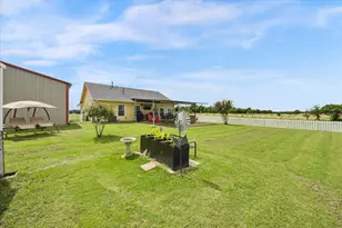 1028 Fm 1566 W, Celeste, TX 75423 - Photo 6