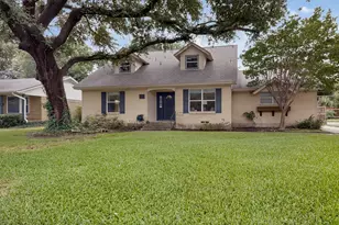 606 S Waterview Dr, Richardson, TX 75080 - Photo 2