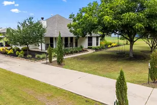 545 Mustang Ct, Lavon, TX 75166 - Photo 1