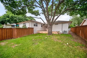 9660 Timberleaf Dr, Dallas, TX 75243 - Photo 36