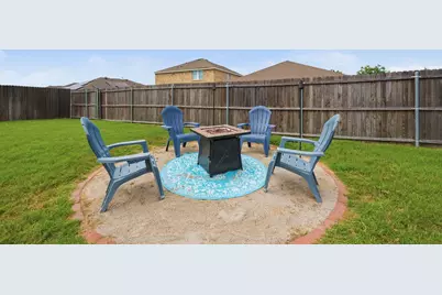 405 Willow Creek Drive, Glenn Heights, TX 75154 - Photo 24