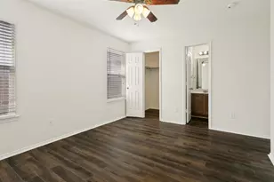 1221 Krista Dr, Burleson, TX 76028 - Photo 14