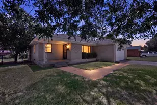 8636 Greenmound Ave, Dallas, TX 75227 - Photo 2