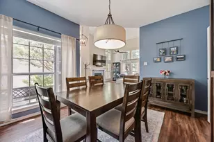 819 Canal St, Irving, TX 75063 - Photo 8