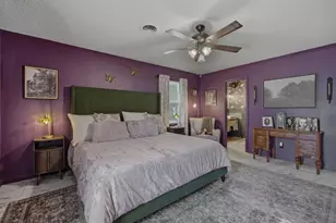 901 Pebble St, Bowie, TX 76230 - Photo 14