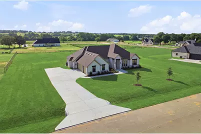 2004 Forest Bridge Drive, Azle, TX 76020 - Photo 2
