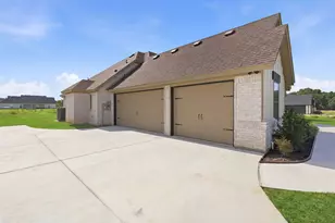 2004 Forest Bridge Dr, Azle, TX 76020 - Photo 36