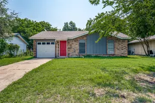 1610 Avenue A, Grand Prairie, TX 75051 - Photo 2