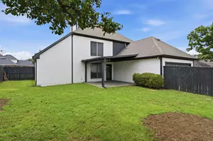 2021 Camelot Dr, Lewisville, TX 75067 - Photo 26
