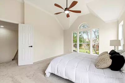 634 Meadowcrest Drive, Highland Village, TX 75077 - Photo 22