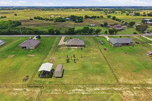 6472 County Rd 913, Godley, TX 76044 - Photo 40