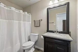 2700 Club Ridge Dr, Lewisville, TX 75067 - Photo 18