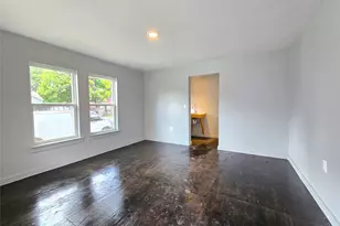 2903 Jerome St, Dallas, TX 75223 - Photo 2