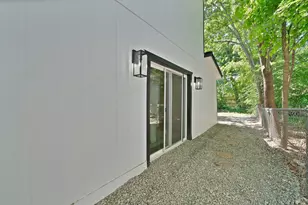 2926 Hillglenn Rd, Dallas, TX 75228 - Photo 30