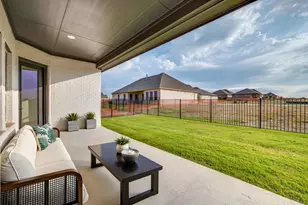 1901 Cascada Wy, Little Elm, TX 75068 - Photo 6