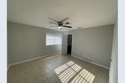 2106 Black Jack Drive, Irving, TX 75060 - Photo 8