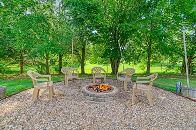 146 County Road 33985, Powderly, TX 75473 - Photo 34