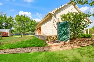 146 County Rd 33985, Powderly, TX 75473 - Photo 36