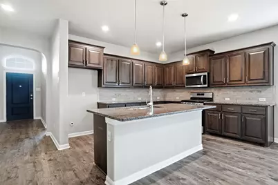 525 Lindisfarne Lane, Saginaw, TX 76131 - Photo 10