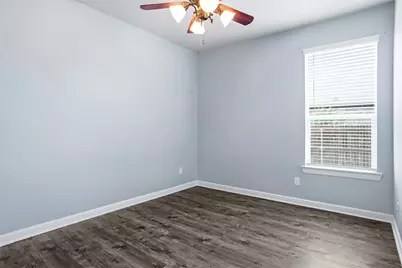 525 Lindisfarne Lane, Saginaw, TX 76131 - Photo 14