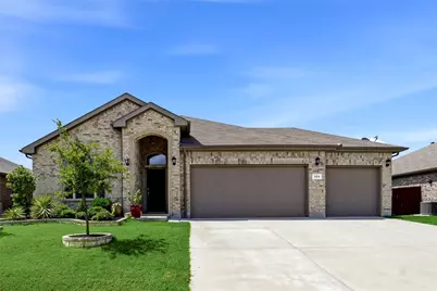 525 Lindisfarne Lane, Saginaw, TX 76131 - Photo 1