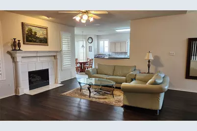 1381 Wentworth Drive, Lewisville, TX 75067 - Photo 4