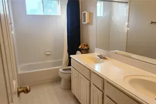 1381 Wentworth Dr, Lewisville, TX 75067 - Photo 18