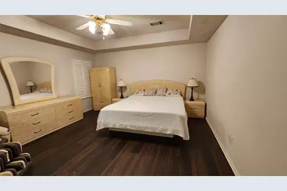 1381 Wentworth Drive, Lewisville, TX 75067 - Photo 12