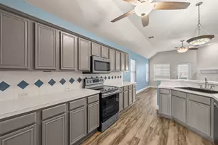 545 Continental Dr, Lewisville, TX 75067 - Photo 14