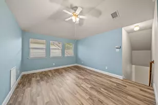 545 Continental Dr, Lewisville, TX 75067 - Photo 28