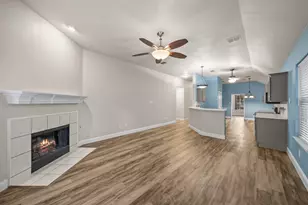 545 Continental Dr, Lewisville, TX 75067 - Photo 10