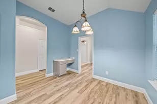 545 Continental Dr, Lewisville, TX 75067 - Photo 18