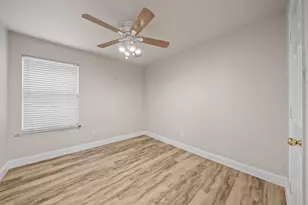 545 Continental Dr, Lewisville, TX 75067 - Photo 26