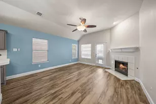 545 Continental Dr, Lewisville, TX 75067 - Photo 8