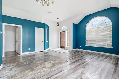 800 Tablerock Way, Lewisville, TX 75077 - Photo 8