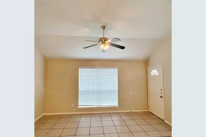 7811 Novella Court, Fort Worth, TX 76134 - Photo 4